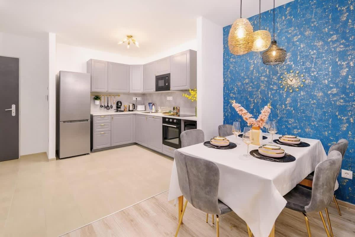 A101 - Liberty Bridge Projection Home With Free Parking Budapest Luaran gambar