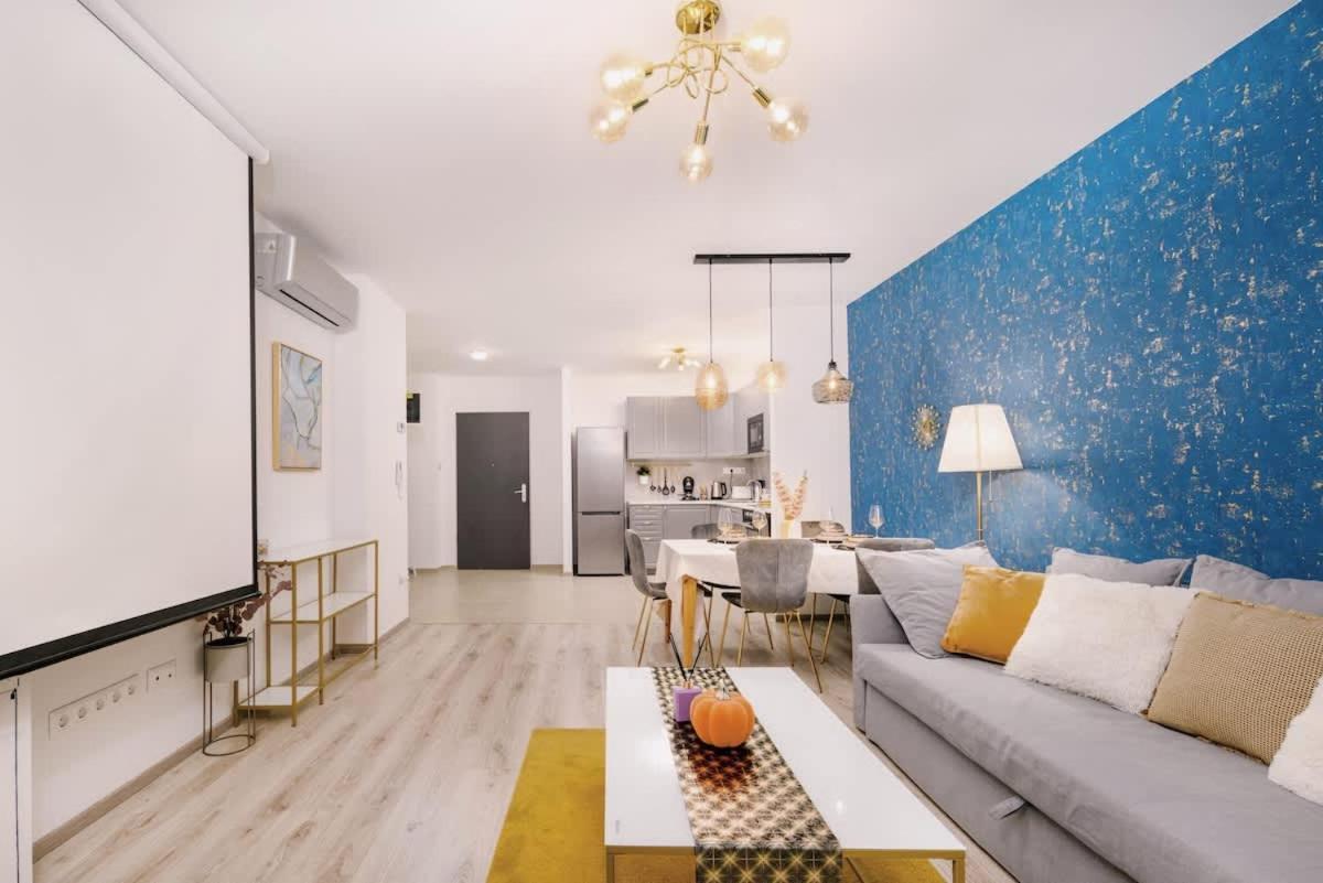 A101 - Liberty Bridge Projection Home With Free Parking Budapest Luaran gambar